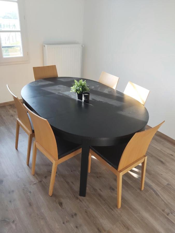 3 Room Flat In Parklane - 1,5Km Disney セリ エクステリア 写真
