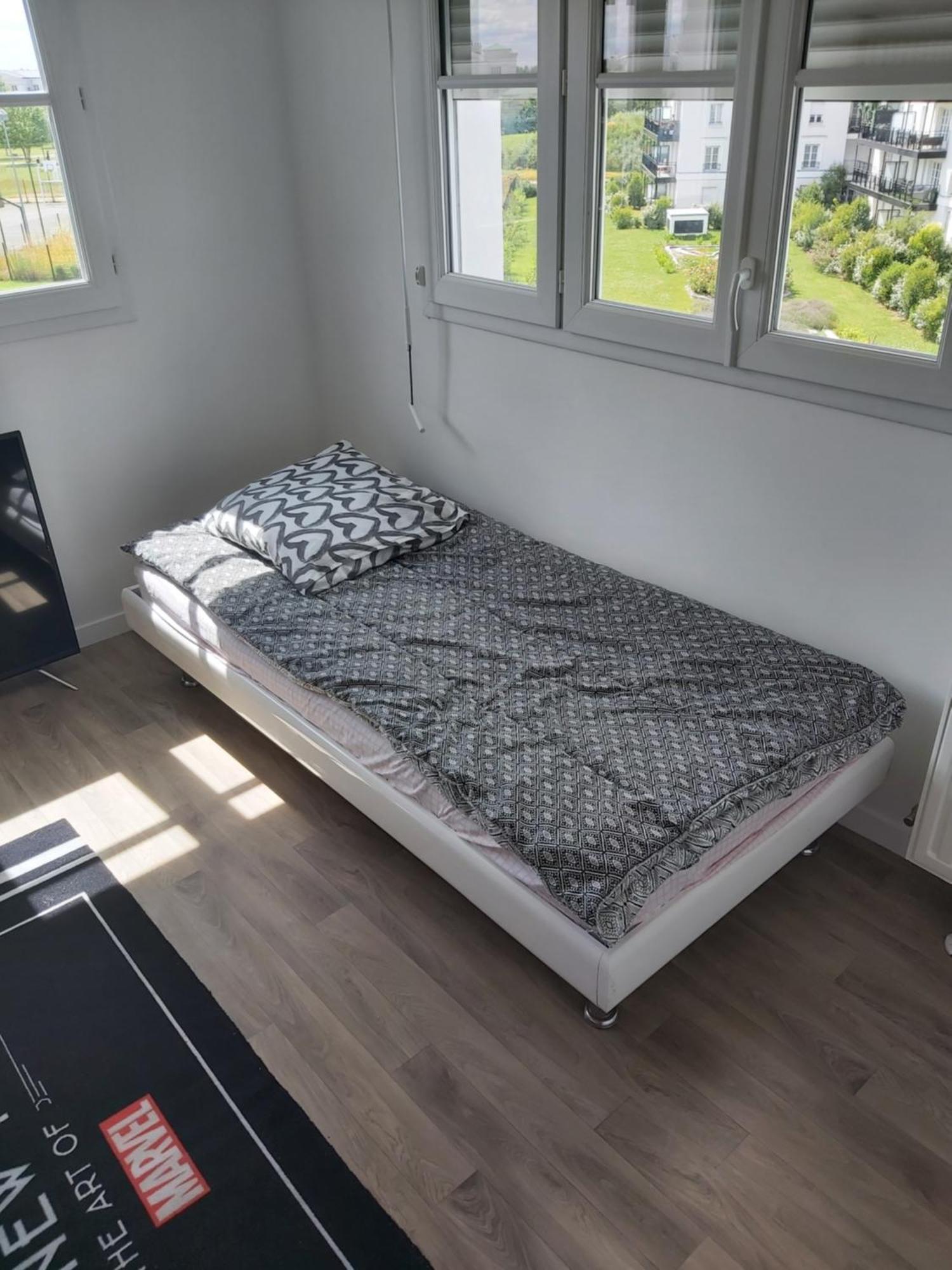 3 Room Flat In Parklane - 1,5Km Disney セリ エクステリア 写真